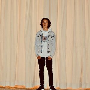 Meet your Posher, Jay